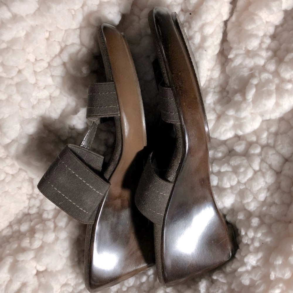 Italian - Sandals Brown wedge size 7